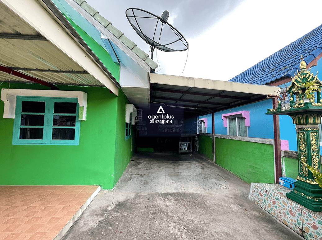 บ้านเดี่ยวชั้นเดียว ชุมชนหนองปรือ ห่างจากถนนชุชนหนองปรือ 230 เมตร สาธารณูปโภคพร้อม การเดินทางสะดวก