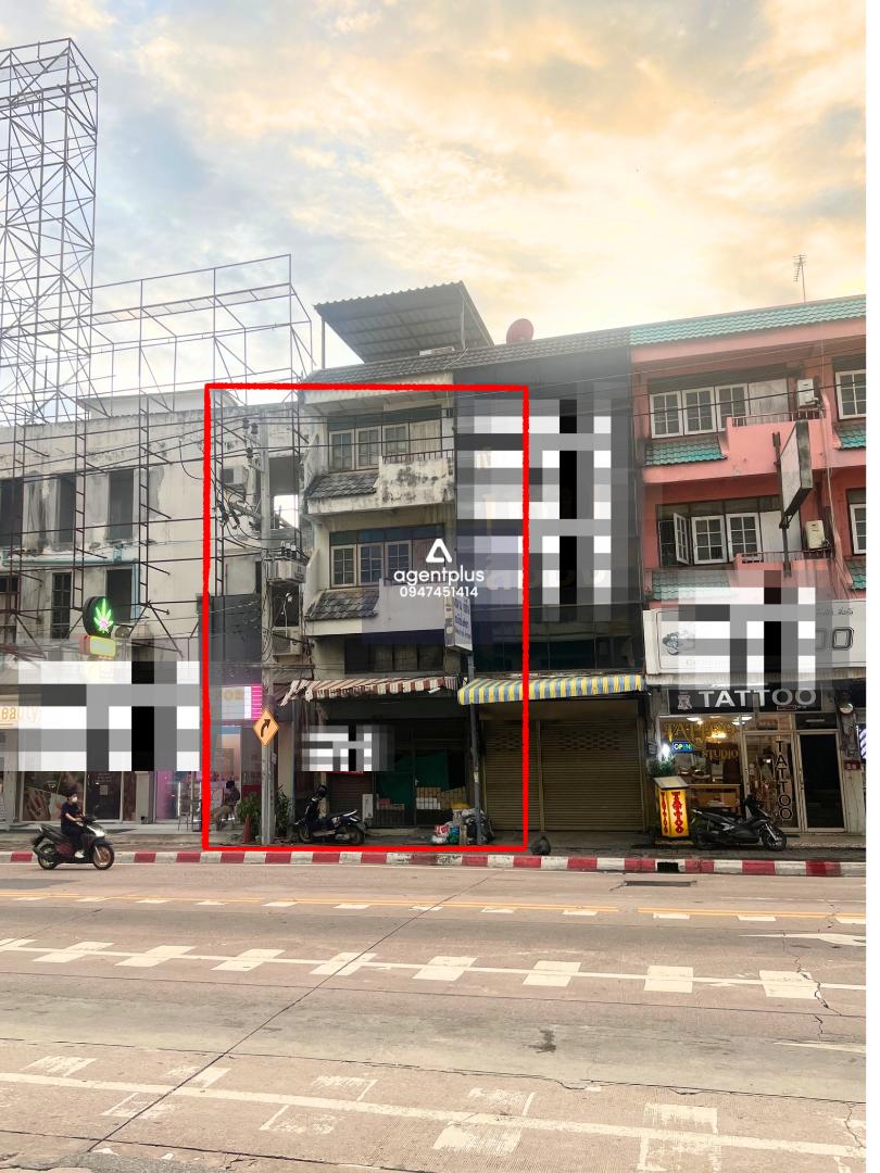 ด่วนขายตึก 3 ชั้นในเมืองพัทยา ถนนสาย 3 ใกล้ walking 10 นาที