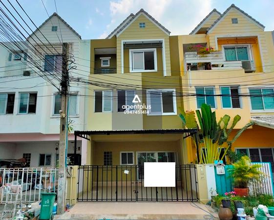 ขายทาวน์เฮ้าส์ 3 ชั้น ซี.พี.พาร์คเลนบึงกุ่ม ปรับปรุงใหม่ ติดถนนนวลจันทร์ 12 เดินทางสะดวกเชื่อมต่อถนนต่างๆ ได้หลายสาย