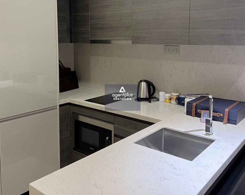 คอนโดพร้อมอยู่ ดิ เอส อโศก ใจกลางสุขุมวิท ใกล้ BTS อโศก และ MRT สุขุมวิท