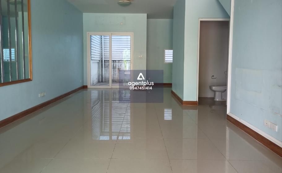 ขาย ทาวน์เฮ้าส์ โครงการเดอะริคโค้ ทาวน์ วัชรพล