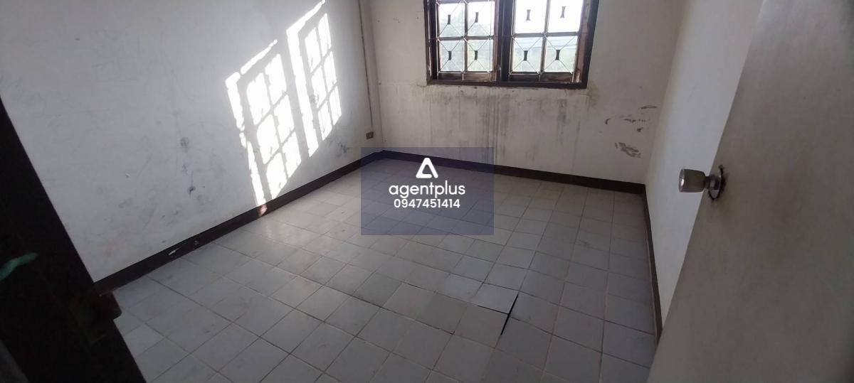 ทาว์เฮ้าส์ โครงการสินพูนสุข บางปะกง ถนนเกษมจาติกวณิช แยกจากถนนเทพรัตน ทำเลดีโครงการใกล้ถนนใหญ่ เดินทางเข้า-ออกสะดวก 