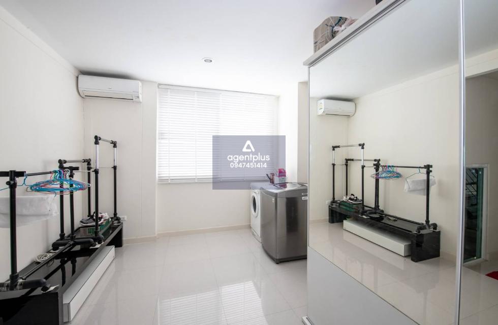 *เจ้าของโพสเอง ขายทาวน์โฮม ปรัชญา-บิซโฮม 2 อ่อนนุช-สุวรรณภูมิ