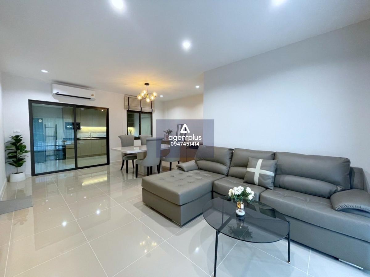 ให้เช่าทาวน์โฮมโครงการ PLENO สุขุมวิท - บางนา 3 ยูนิตพิเศษ หน้าสุดโครงการวิวหน้าสวน กรุงเทพฯ