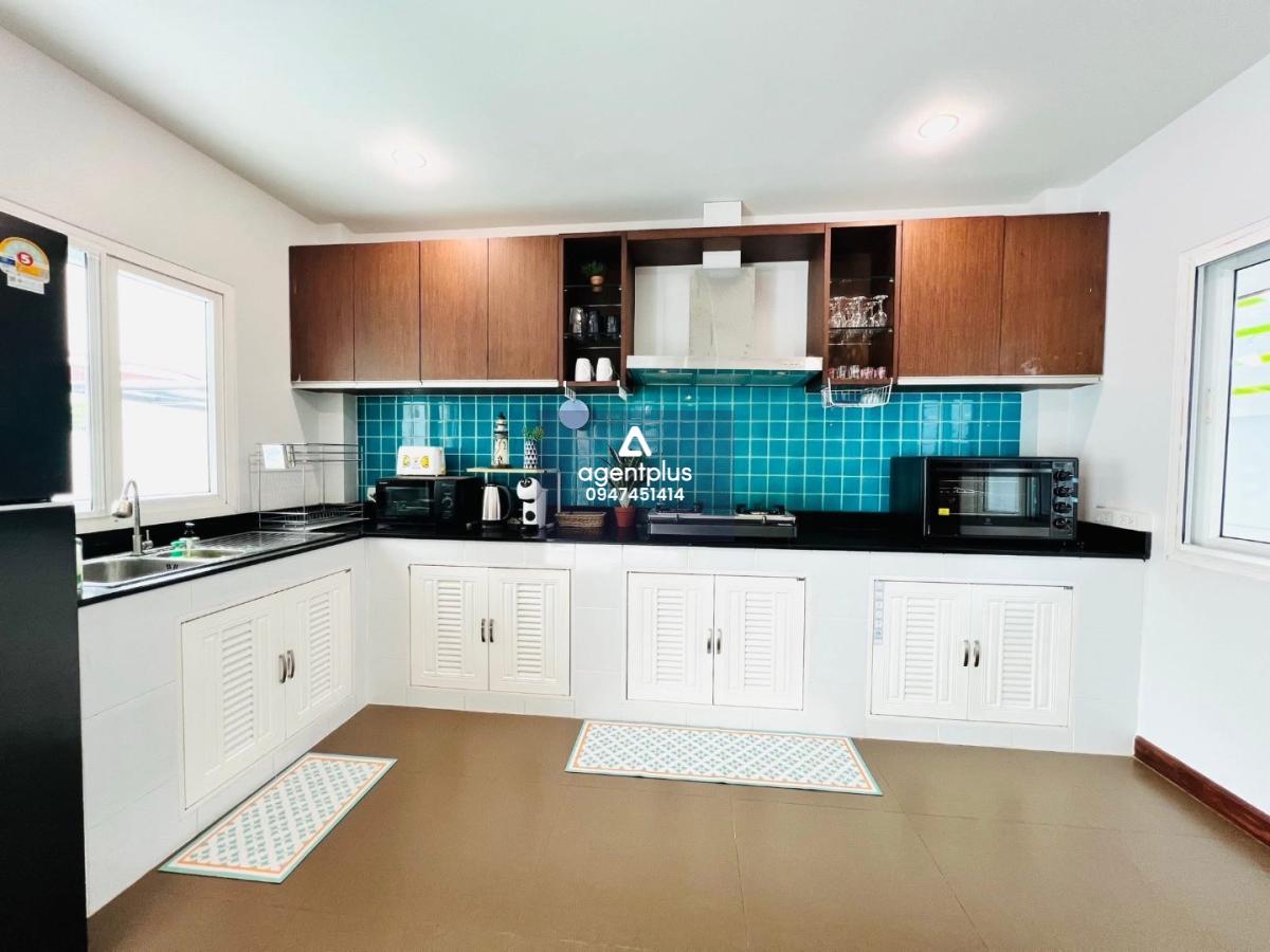 Seabreeze Pool Villa 