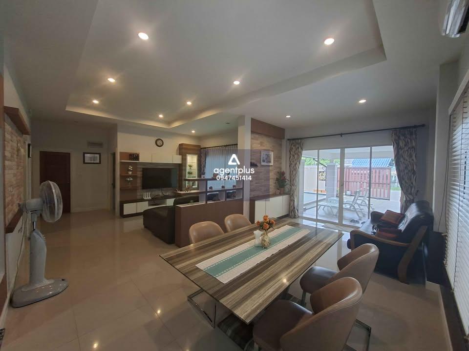 ปล่อยเช่าบ้านพร้อมสระส่วนตัว พิกัดห้วยใหญ่ หมู่บ้าน ซีรีน เพลส พัทยา รับสัตว์เลี้ยง