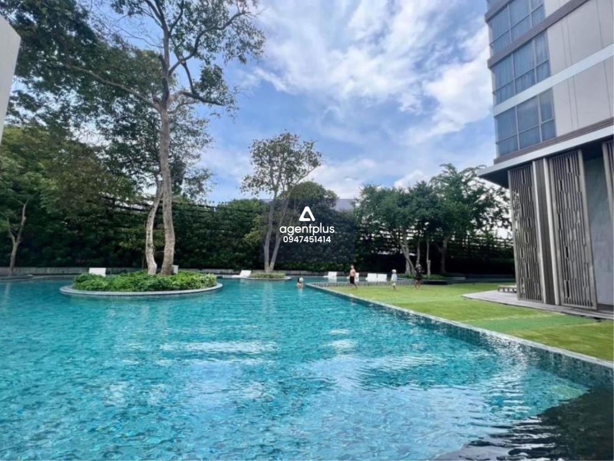 ขายบ้านปลายหาด คอนโดติดทะเล ขนาด 1 นอน 1 น้ำ ราคาพิเศษ