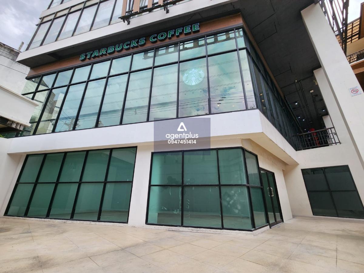 ให้เช่า พื้นที่ Commercial Space ในอาคาร Mixed Use Community Mall ถนน จันทร์ 