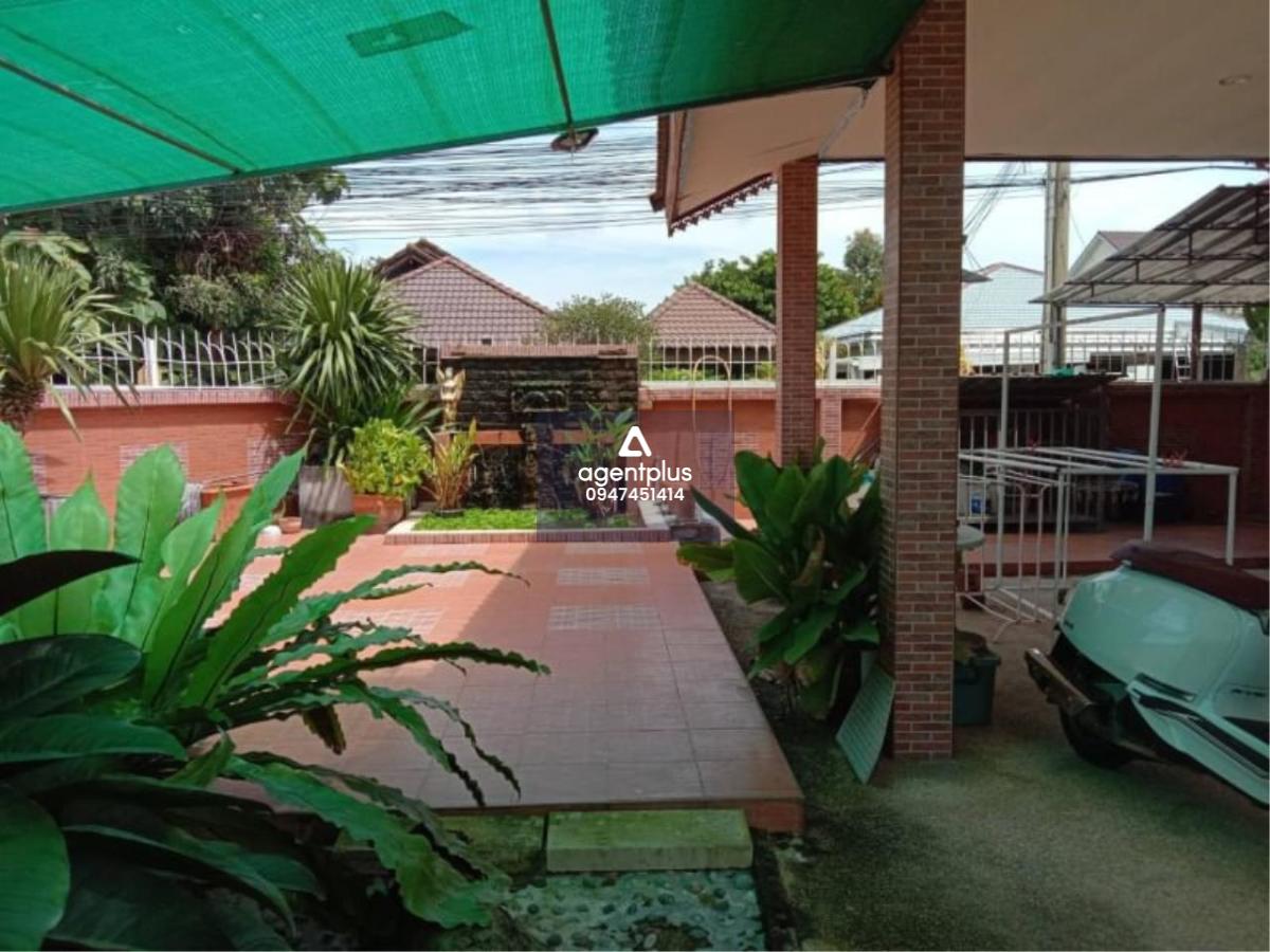 ขายด่วน บ้านเดี่ยว 2 ชั้น 3 ห้องนอน 3 ห้องน้ำ เขาตาโล พัทยา ราคาพิเศษ