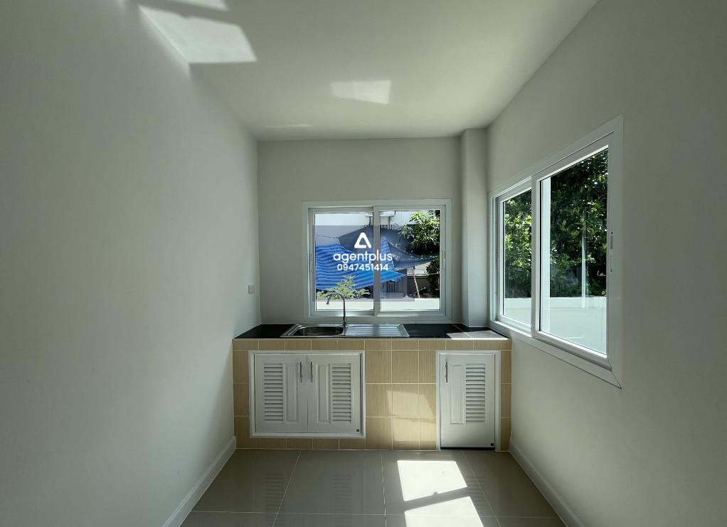 ขายบ้านเดี่ยว โครงการเดอะโฟลว์ ราชบุรี ปรับปรุงใหม่ บ้านเดี่ยว 2 ชั้น ทำเลดีในแหล่งชุมชนที่อยู่อาศัย เดินทางเข้า-ออกสะดวก