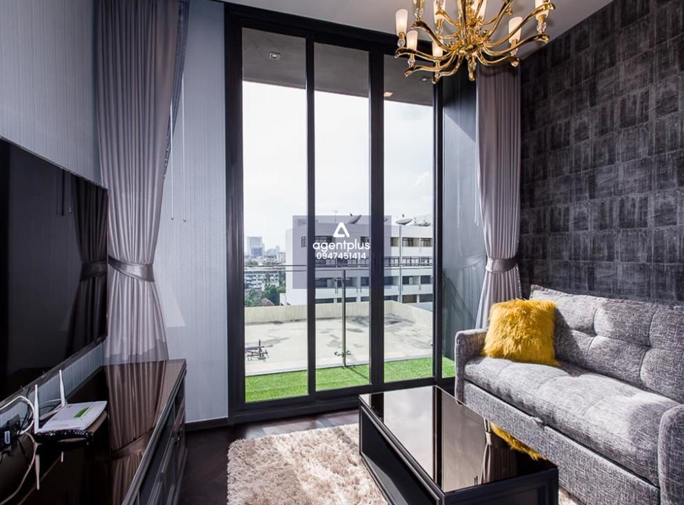 คอนโดลักชัวรี เดอะ โมนูเมนต์ สนามเป้า  ใจกลางพญาไท วิวเมืองสุดหรู ใกล้ BTS สนามเป้า