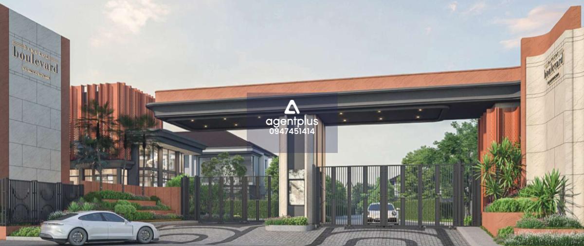 Bangkok-Boulevard-Ngamwongwan