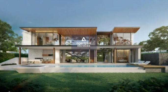 Botanica-Chalong-Bay