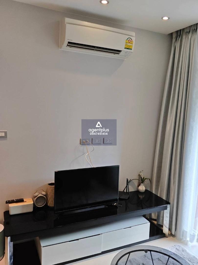 ให้เช่าคอนโด Grand Caribien พระตำหนัก วิวสระ เฟอร์ครบ