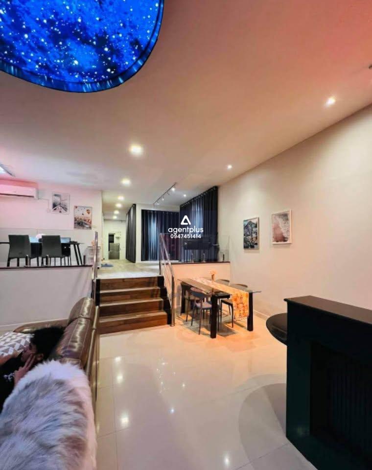 *ขายบ้านติดทะเลหาดกระทิงลาย เหมาะแก่การพักผ่อน เงียบสงบวิวสวย