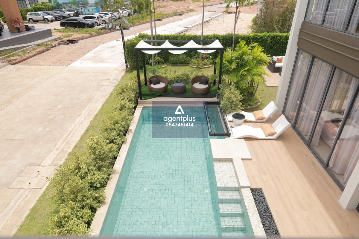 ขายพูลวิลล่าหรู 2 ชั้น สไตล์ Modern Luxury พร้อมสระว่ายน้ำส่วนตัว ทำเลห้วยใหญ่–พัทยา