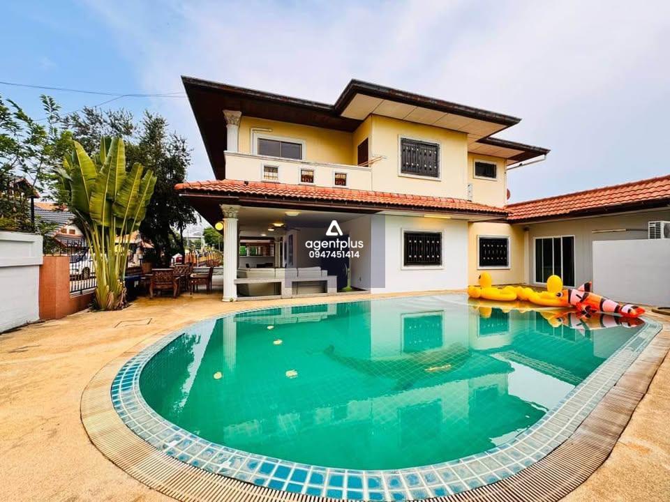 *ให้เช่าพูลวิลล่าหลังใหญ่ ทำรายวันได้ ใกล้ทะเลจอมเทียน 1 กม. ชัยพฤกษ์ 1 พัทยา