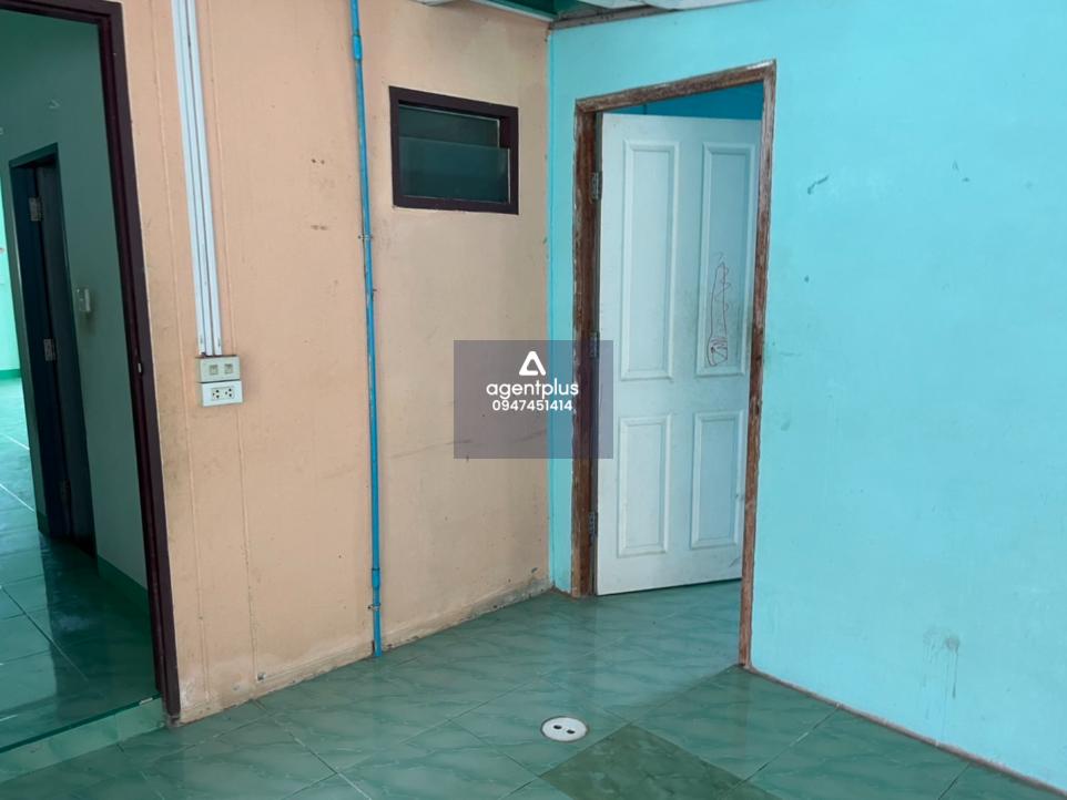 บ้านเดี่ยว โครงการอุไรโฮม ทำเลดี ติดถนนสายกระทิงลาย-ปลวกเกตุ อยู่ในย่านชุมชน