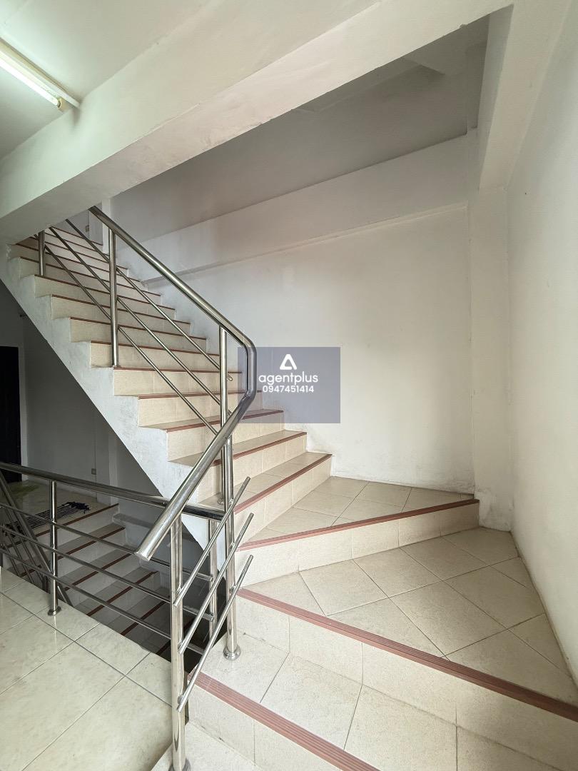 อาคารพาณิชย์ ซอยสยาม คันทรี คลับ