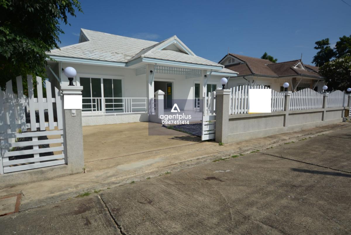 ขายบ้านเดี่ยว ชั้นเดียว ทำเลดี เดินทางสะดวก โครงการบ้านชายเขา หัวหิน ปรับปรุงใหม่