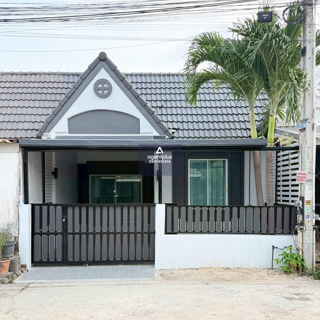 ขายบ้านรีโนเวทสไตล์โมเดิร์น 2ห้องนอน สยามคันทรีคลับ พัทยา