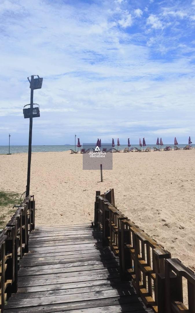 ขายที่ดินติดทะเล นาจอมเทียน พัทยา | Rare Beachfront Land