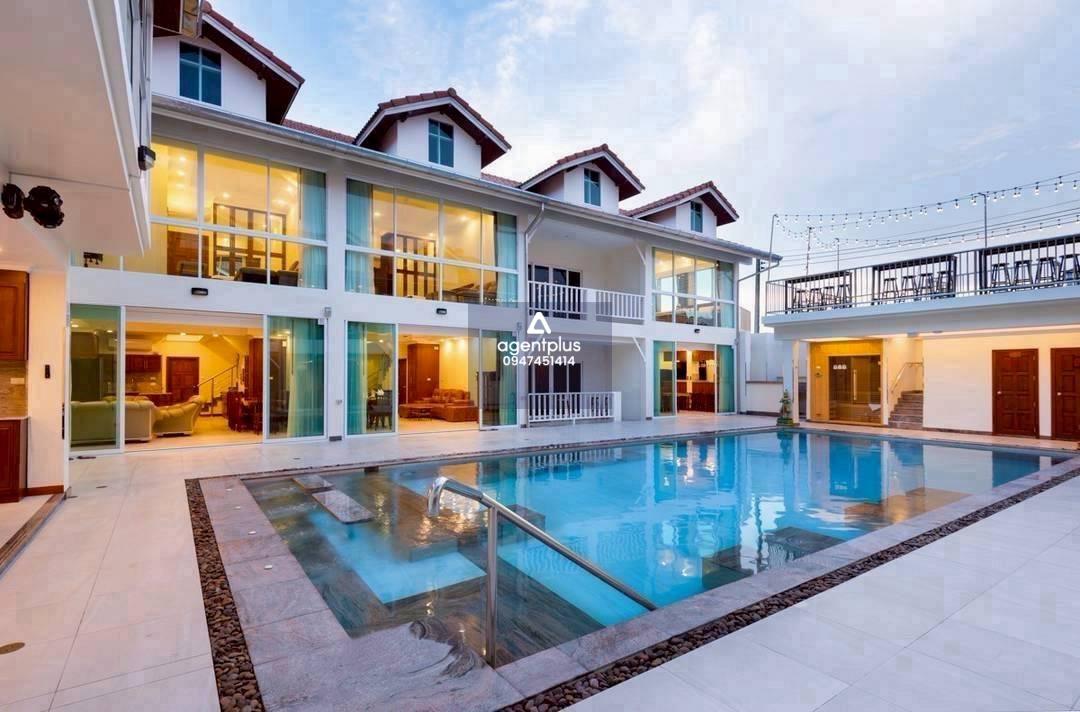 *ขาย/เช่าพูลวิลล่าสุดหรูยกเซ็ต 7 หลัง ทำเลพระตำหนักซอย 5 พัทยา ใกล้ชายหาดเพียง 800 เมตร