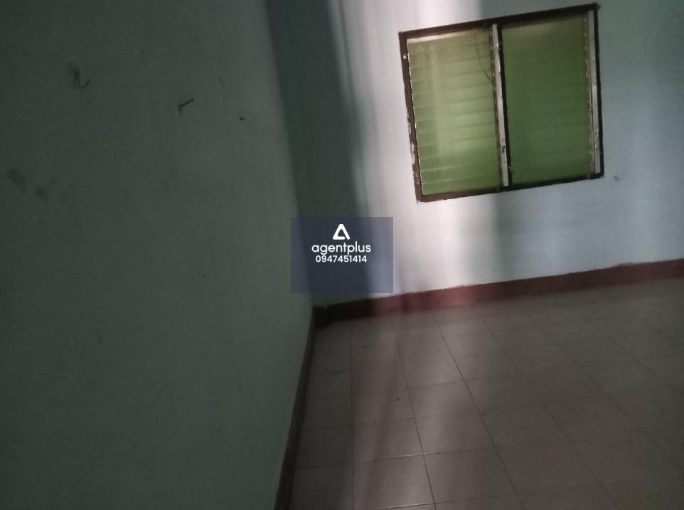 ทาวน์เฮ้าส์ โครงการชื่นสุขใจวิลเลจ ซอย 5 หมู่บ้านชื่นสุขใจวิลเลจ ห่างจาก มจพ.ระยองประมาณ 300 เมตร ตั้งอยู่ในแหล่งชุมชน