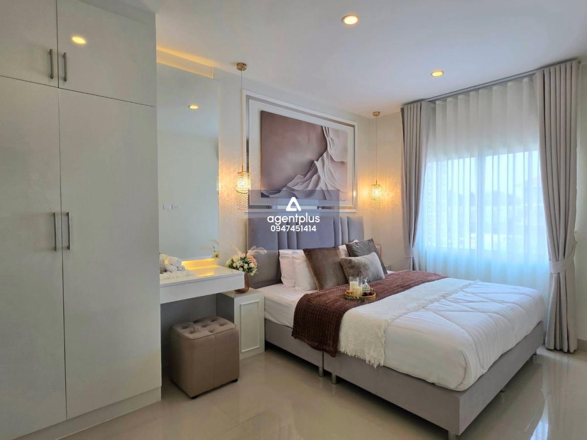 ขาย คอนโดสไตล์ Luxury พร้อมอยู่ ห้องมุม แต่งครบ