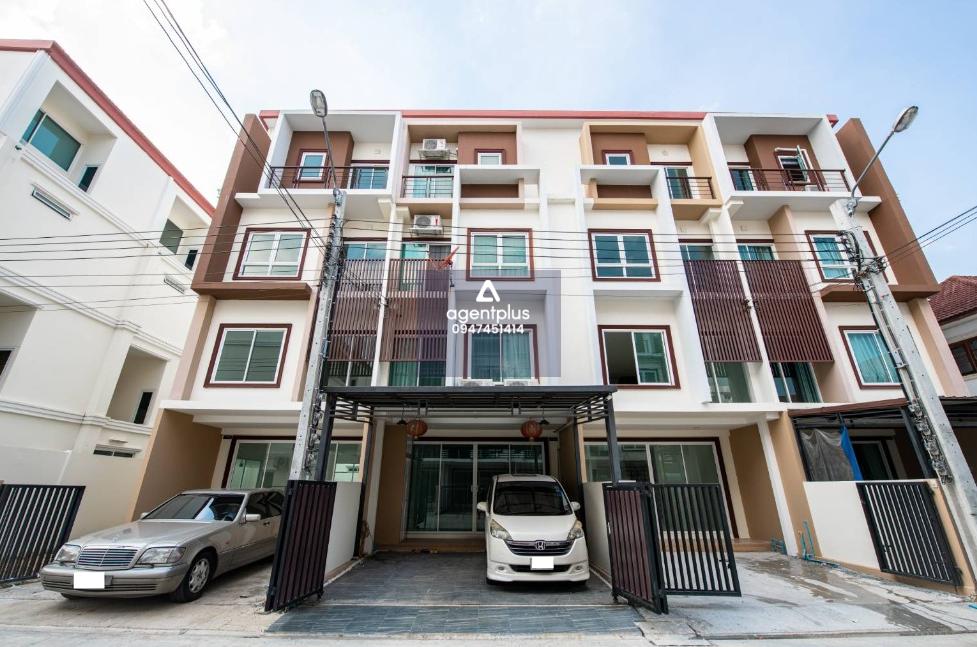 *เจ้าของโพสเอง ขายทาวน์โฮม ปรัชญา-บิซโฮม 2 อ่อนนุช-สุวรรณภูมิ