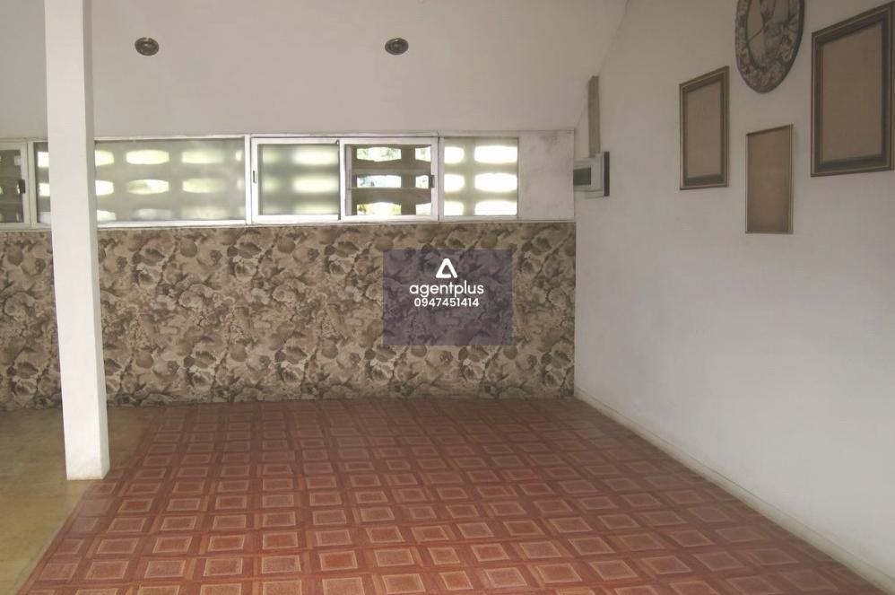 ทาวน์เฮ้าส์ชั้นเดียว ห่างจากถ.พรปะรภานิมิต (ทล.4095) ประมาณ 300 เมตร ใกล้แหล่งชุมชุน การคมนาคมสะดวก สาธารณูปโภคครบ