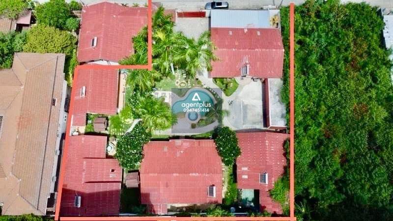 ขายที่ดินแปลงสวยในพระตำหนัก พร้อมบ้านพัก 5หลังและผู้เช่า ทำเลดีมาก ใกล้หาดสุดๆ