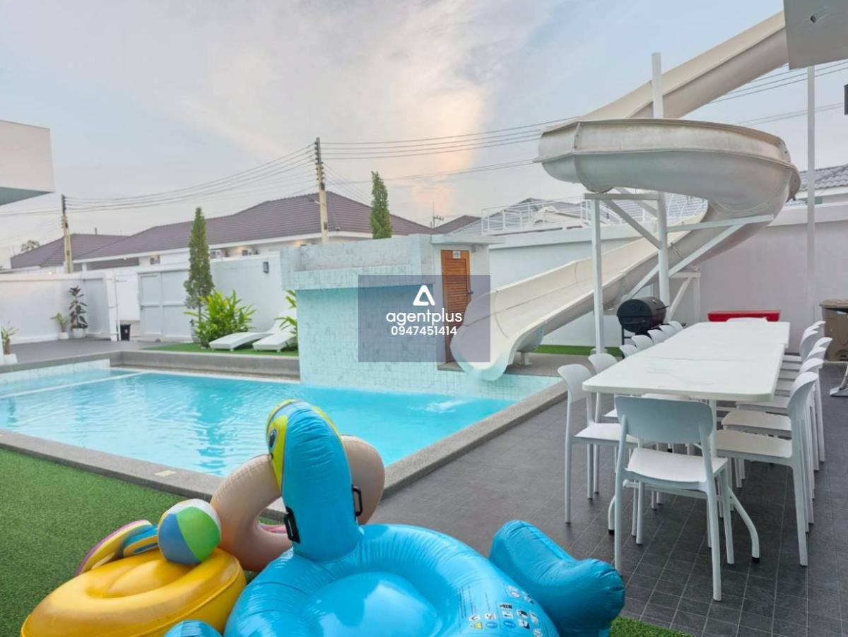 พูลวิลล่าห้วยใหญ่ พัทยา บ้านเดี่ยวหลังใหญ่ พร้อมสระส่วนตัว  ทำเลสงบ ใกล้เมือง