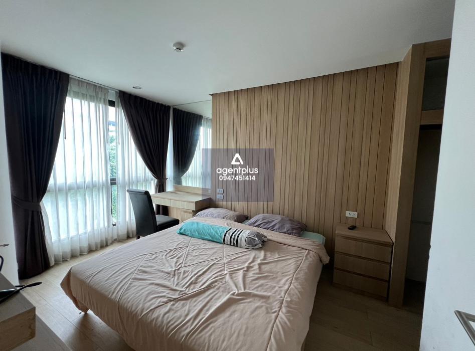 คอนโดมิเนียม โครงการเดอะ เชส เมโทร ไลฟ์ ทำเลดี ตั้งอยู่บนถนนพัทยากลาง ชลบุรี ซึ่งเป็นคอนโดโลว์ไรส์ ที่ออกแบบเพื่อความสะดวกในชีวิตเมืองชายทะเล