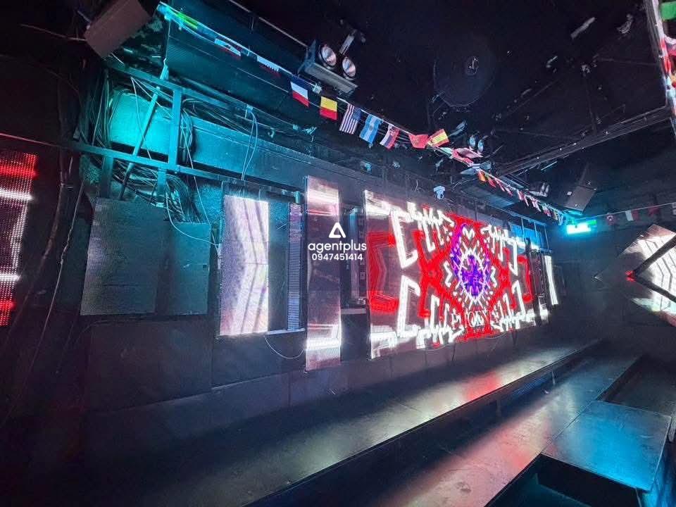 🔥 โอกาสลงทุน! เซ้ง Host Bar & Club พัทยา  ทำเลดี