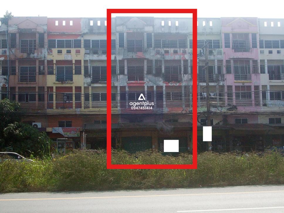 อาคารพาณิชย์ 4.5 ชั้น 2 คูหา ติดถนนสุวินทวงศ์ ห่างจากตัวเมืองฉะเชิงเทรา ประมาณ 16.5 กม. ใกล้กรุงเทพฯ การเดินทางสะดวก มีแหล่งอำนวยความสะดวก