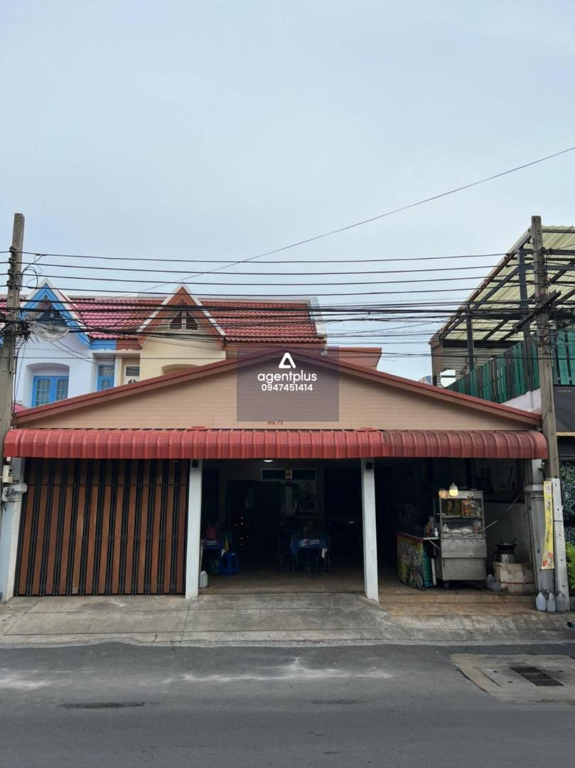 ขายทาวน์เฮ้าส์หลังมุม ทำเลห้วยขวาง – ประชาราษฎร์บำเพ็ญ  ใกล้โรงเรียนจันทร์หุ่นบำเพ็ญ | เหมาะทำโฮมออฟฟิศ / ร้านค้า