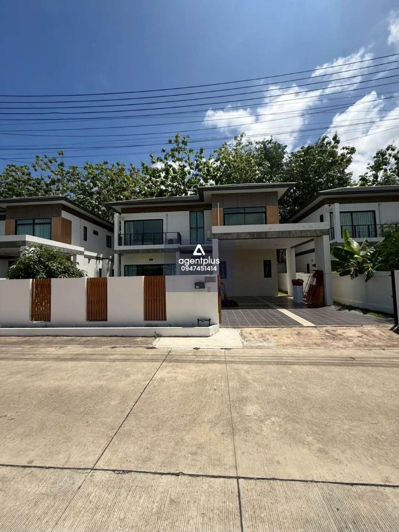  ขายบ้านเดี่ยว 2 ชั้น 4 ห้องนอน ห้วยใหญ่ พัทยา ใกล้หาดนาจอมเทียน พร้อมเข้าอยู่