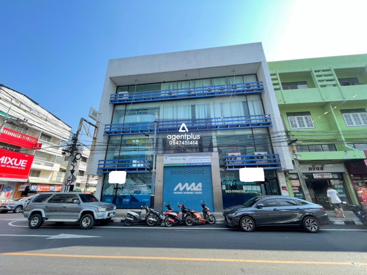  ให้เช่าอาคารพาณิชย์ 3 คูหา 4 ชั้น ทำเลตลาดสัตหีบ