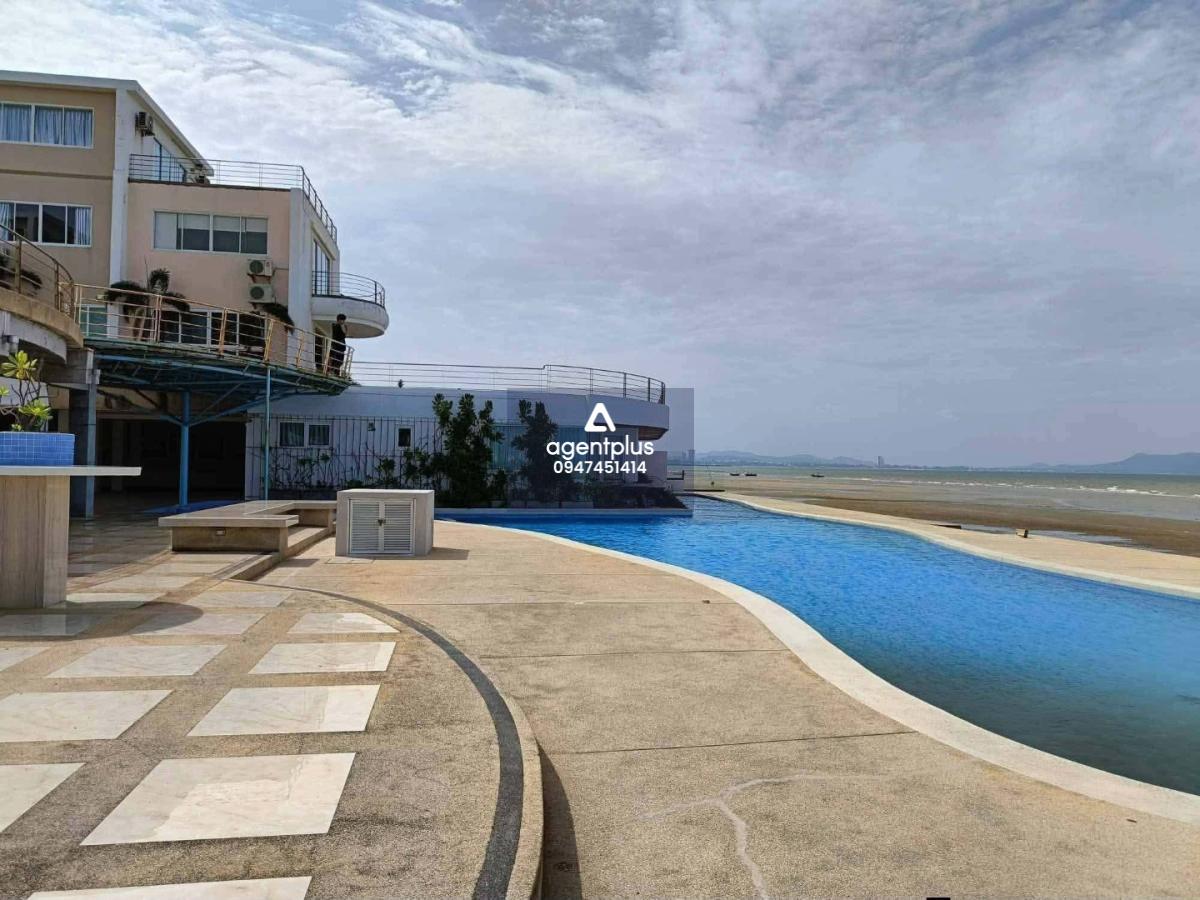 คอนโด La Royale Beach วิวทะเล พร้อมเข้าอยู่