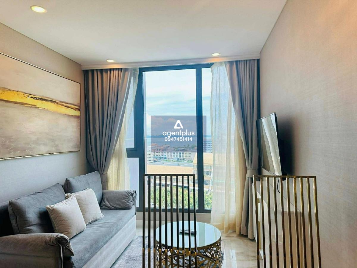 ขายคอนโด โควต้าไทย วิวฝั่งทะเล/เมือง โคปาคาบาน่า บีช จอมเทียน พัทยา