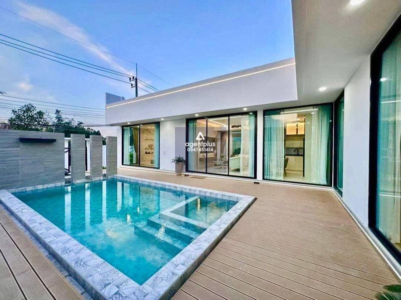 ให้เช่า พูลวิลล่าให้เช่า ใจกลางพัทยา พร้อมอยู่สุด Luxury 