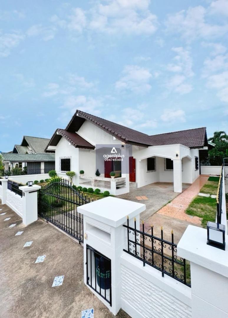 ขาย บ้านเดี่ยวเพิ่งรีโนเวทใหม่ 2 ห้องนอน 2 ห้องน้ำ เนินพลับหวาน พัทยา 