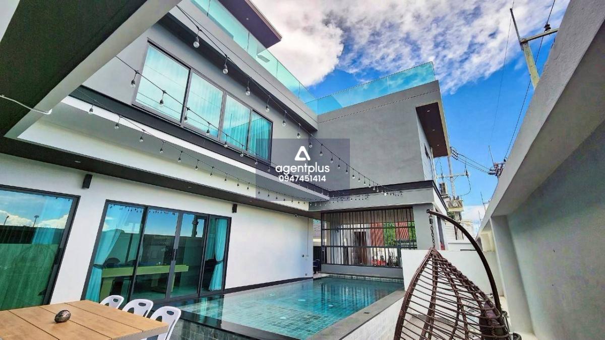  ให้เช่าพูลวิลล่าหรู 6 ห้องนอน ทุ่งกลม–ตาลหมัน พัทยา พร้อมสระส่วนตัว