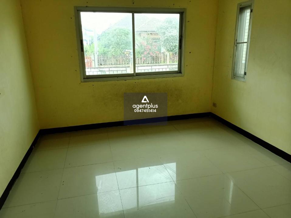 สมาร์ทแลนด์ กรีนพาร์ค บ้านเดี่ยวชั้นเดียว ทำเลโครงการติดถนนปลวกแดง-ห้วยปราบ(รย.3013) เป็นโครงการขนาดใหญ่ เดินทางเข้า-ออกสะดวก