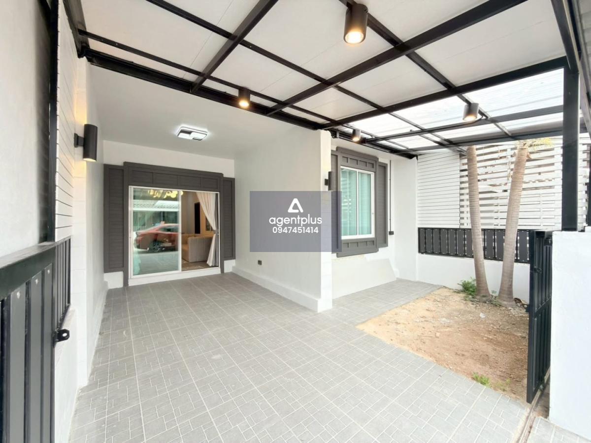 ขายบ้านรีโนเวทสไตล์โมเดิร์น 2ห้องนอน สยามคันทรีคลับ พัทยา