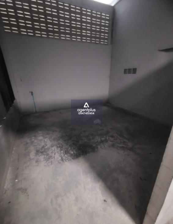 ให้เช่า โรงงาน โกดัง ออฟฟิศ ชั้นล่างของตึกแถว 3.5ชั้น 33ตรว สำเพ็ง2 เอกชัย76 หมู่บ้านเอสเค (SK76) MRTหลักสอง, กาญจนาภิเษก, กัลปพฤกษ์