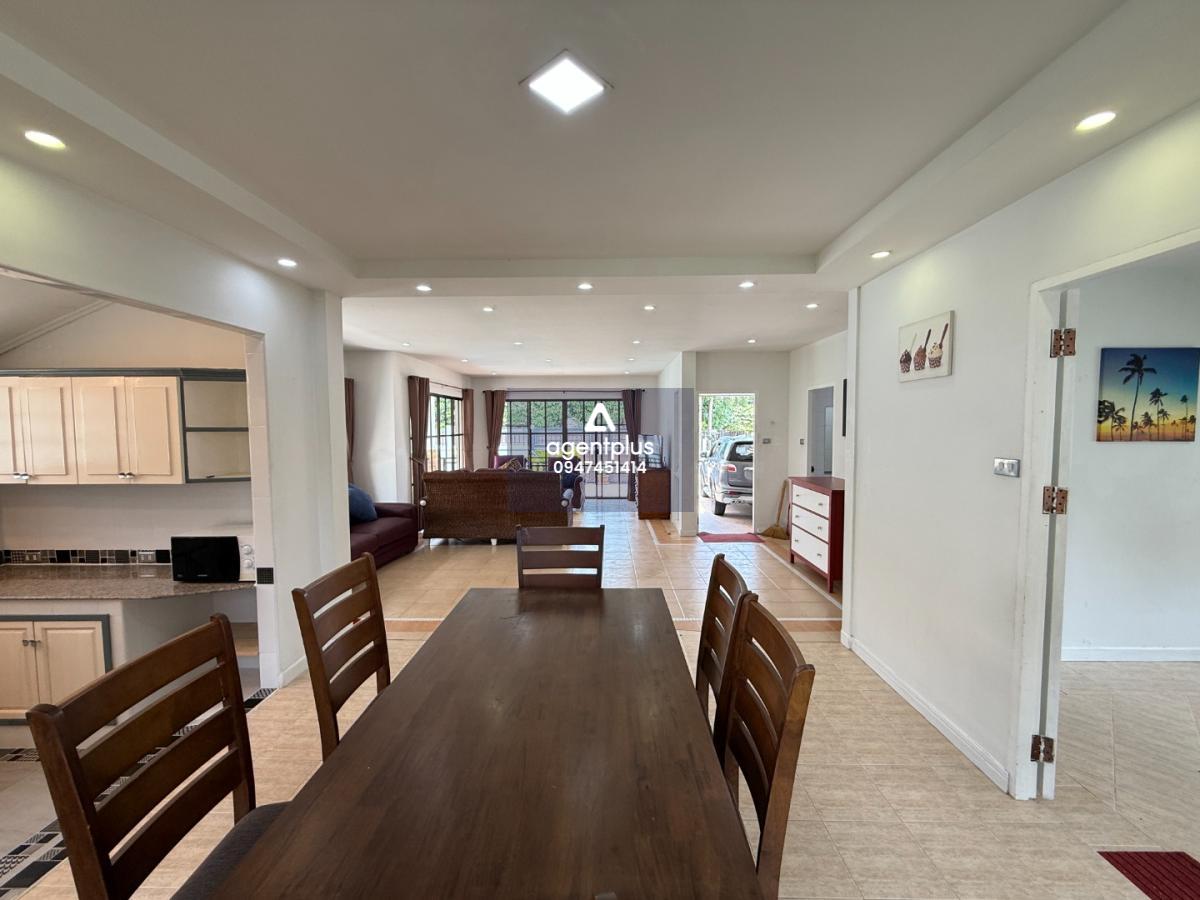 พูลวิลล่า 2 ชั้น 4 ห้องนอนเซ็นทรัลปาร์ค 4 พื้นที่กว้าง พร้อมอยู่ ราคาเพียง 50,000 บาท/เดือน