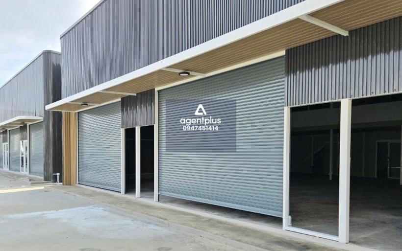 *ให้เช่าโกดังงสินค้า พร้อมออฟฟิศในตัว ทำเลใจกลางเมือง