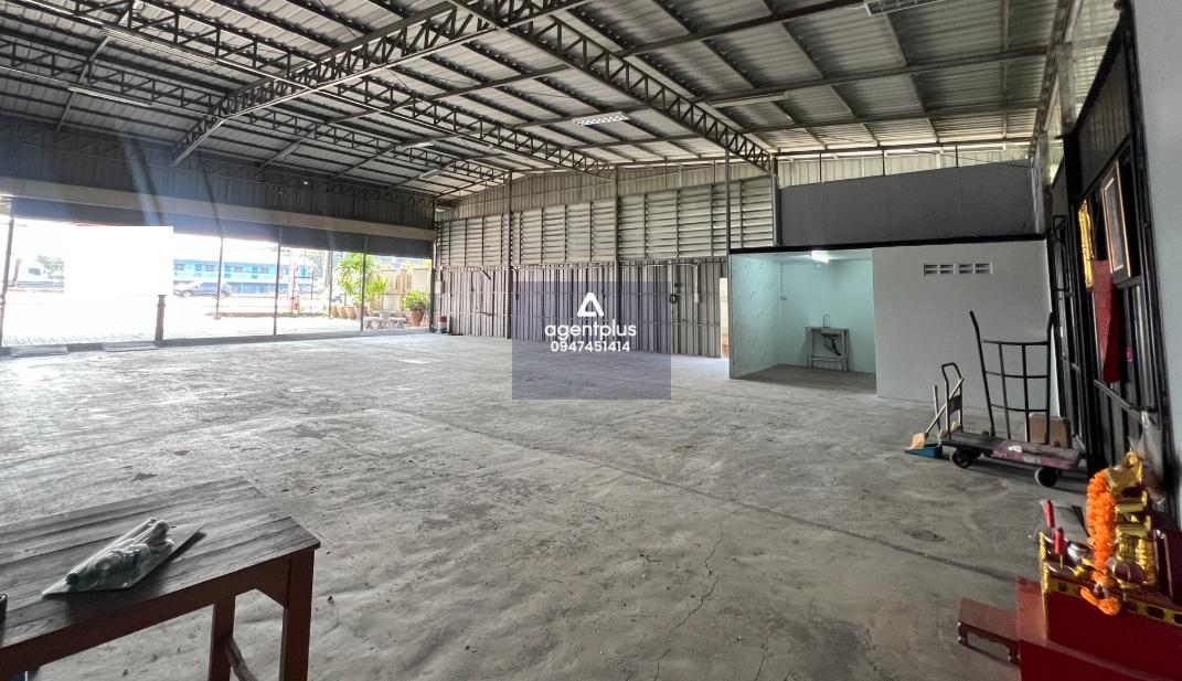 *ให้เช่าอาคารร้านค้า โกดัง สำนักงาน ติดถนนบายพาส